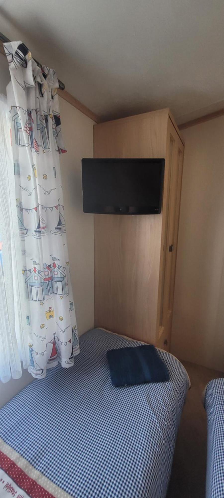 Home With A View Whitecliff Bay Holiday Park 벰브리지 외부 사진
